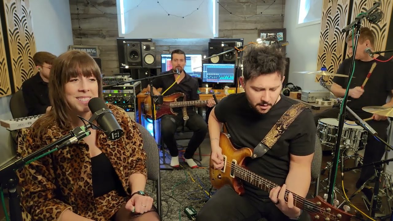 Shania Twain Medley - Live Off The Floor