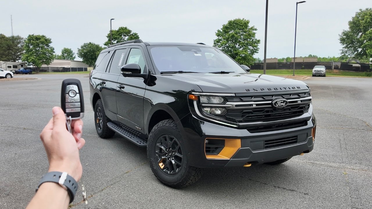 2025 Ford Expedition Tremor is a GAME CHANGER Worth $83,000