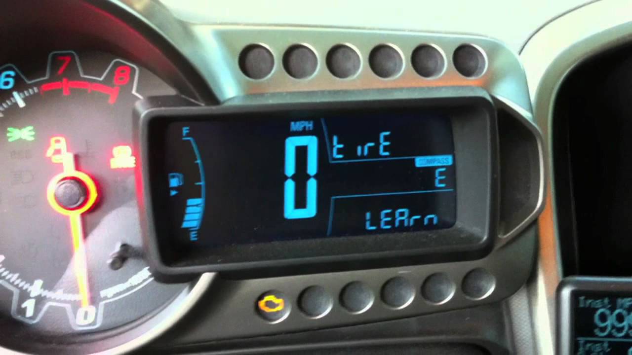 TPMS Tire Pressure Monitoring System Learn Tool EL-50448 on a Chevy Sonic / Volt
