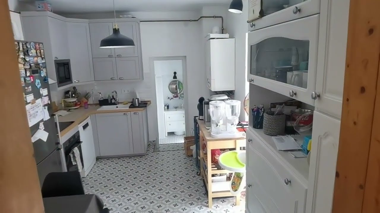 Balatonkenese, eladó családi ház