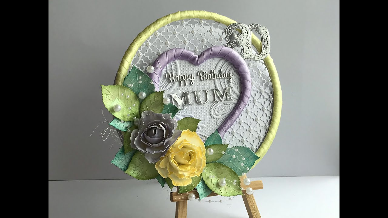 Circle shape card inspired by Christina's 