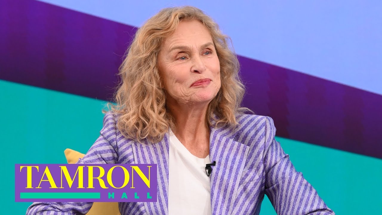 Lauren Hutton on Her Groundbreaking Stance to Be Paid for Beauty Ads