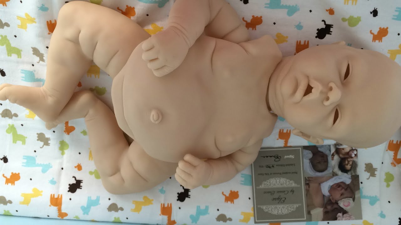 Kit review of Elyse--Sculpted by Cassie Brace
