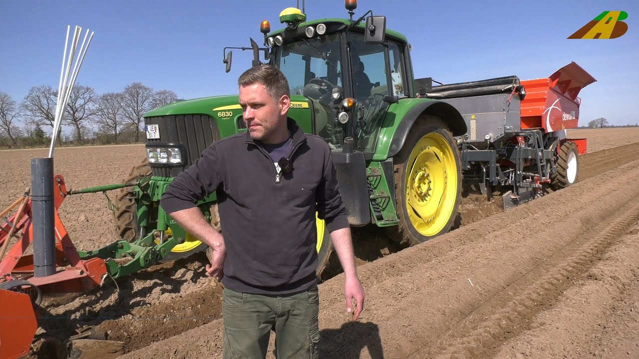 Kartoffeln pflanzen 2022 - Lebensmittel aus der Landwirtschaft - Farmer Tractor Potato cultivation