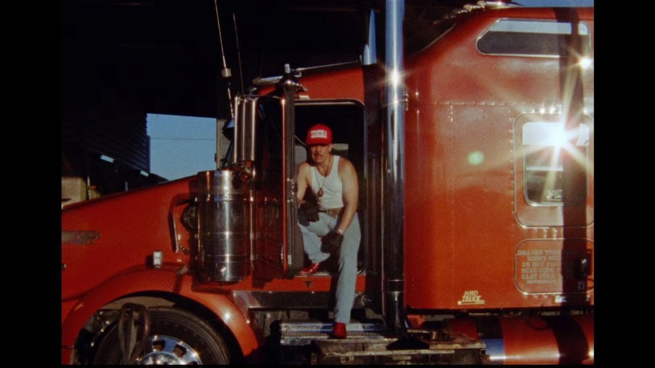Simpson Ahuevo, Robot95, Go Golden Junk - El Gabacho