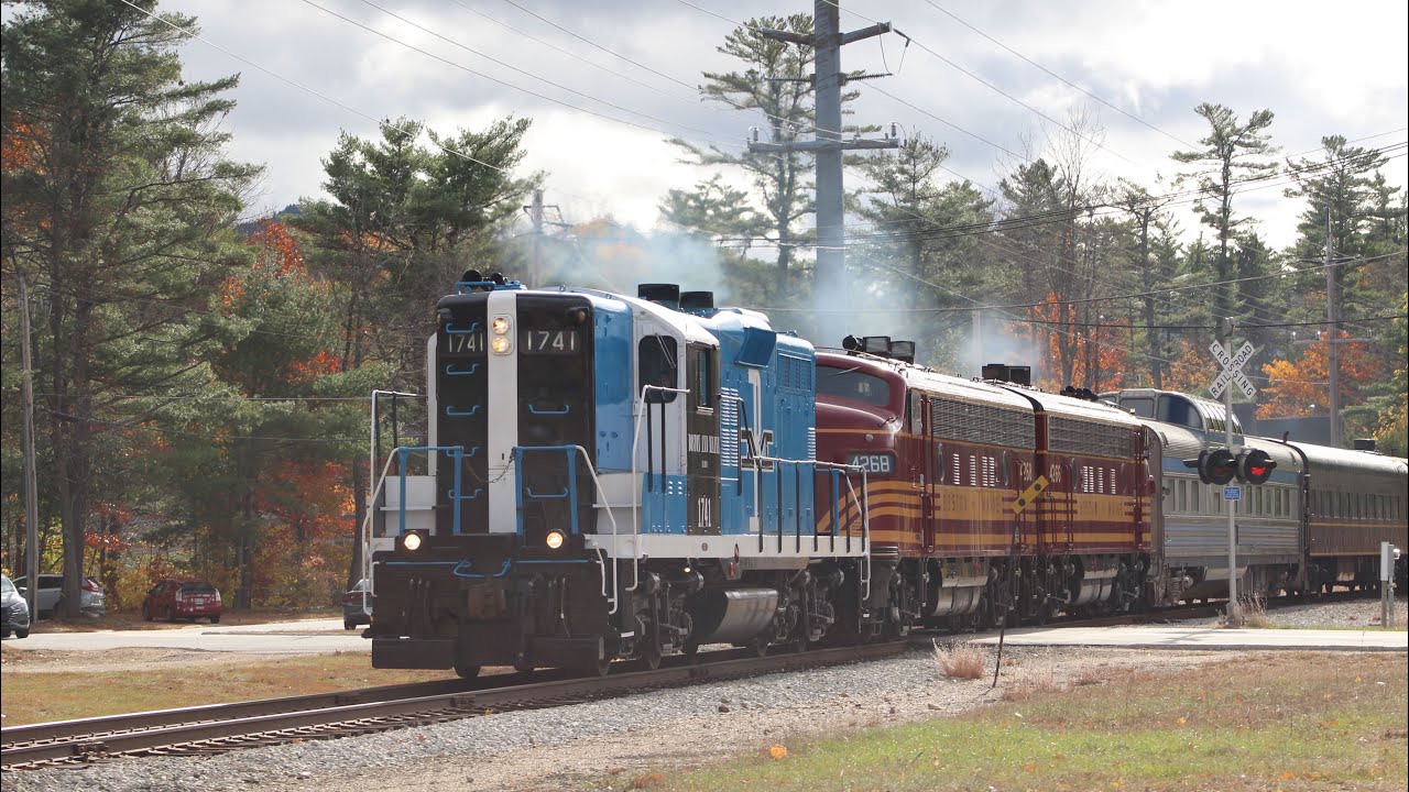 Conway scenic railroad action 11/1-11/8/25 ft The 470 club excursion