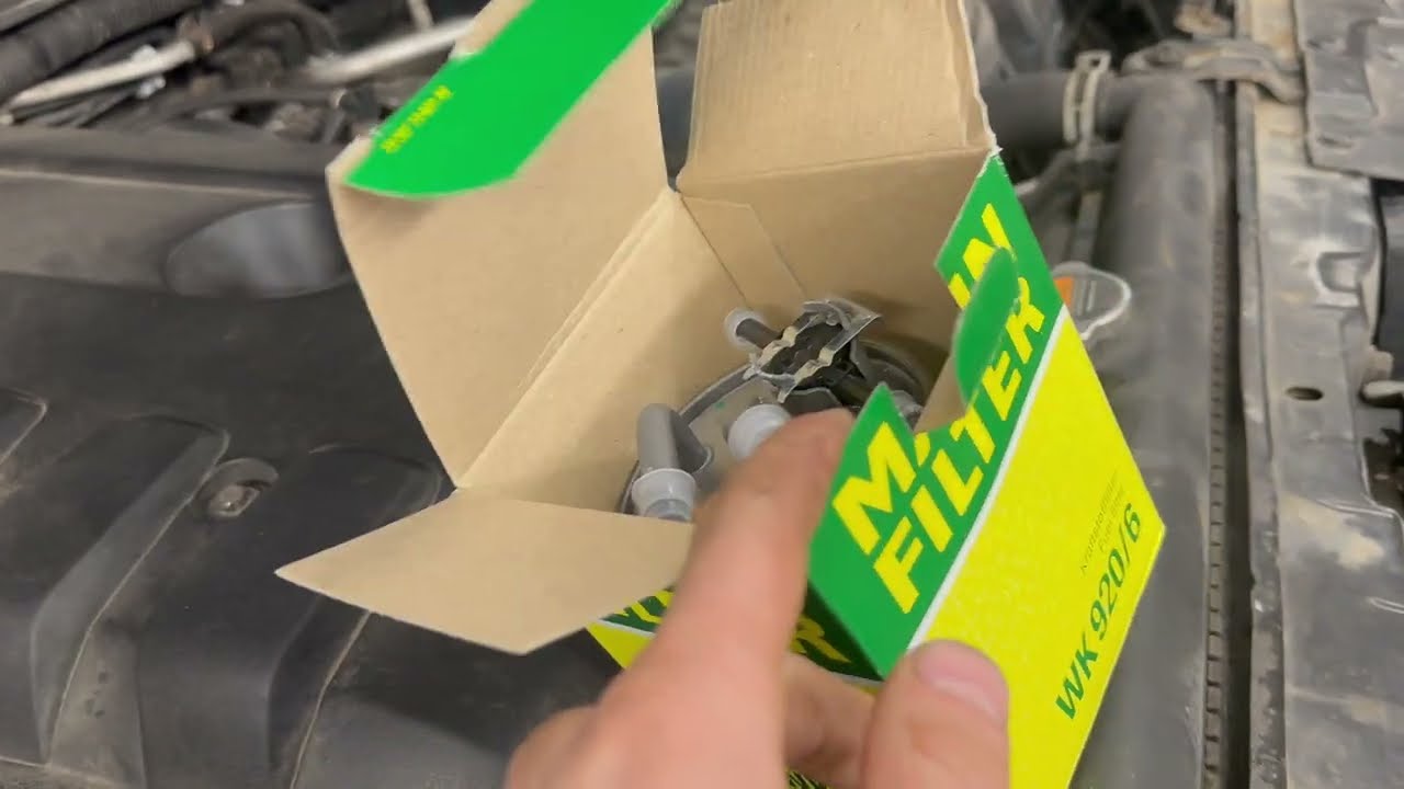 Nissan Navara D40 2.5 dCi Fuel Filter Replacement - How To Change DIY