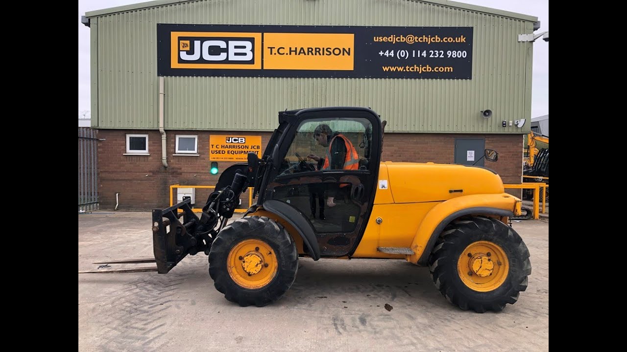 FOR SALE: 2005 JCB 527-55