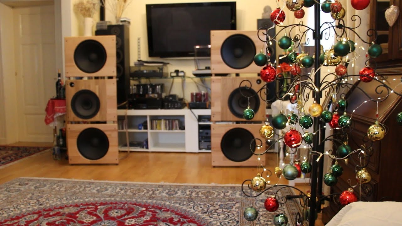 Bridge Over Troubled Water auf Papa's Open Baffle Speakern