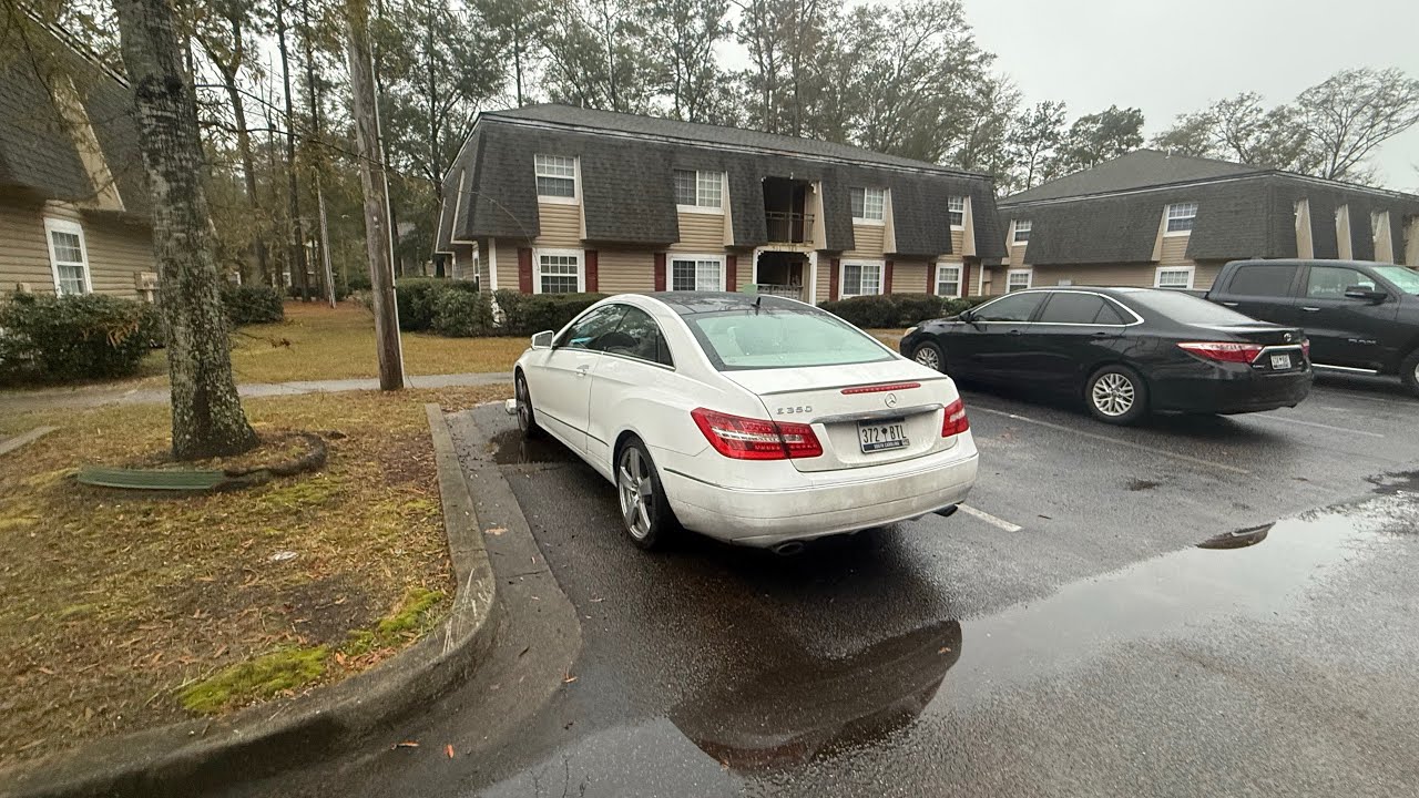 Rainy POV Drive In The E350