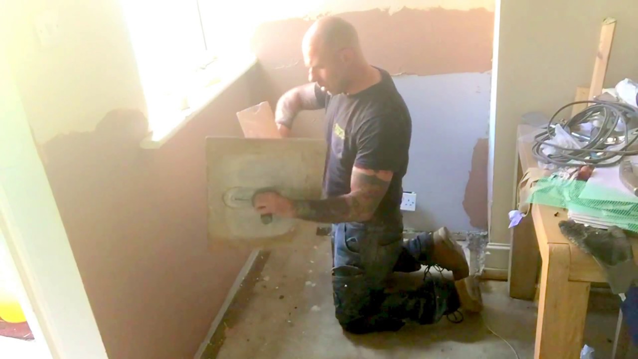 See How we carried out this damp work in Sheffield today. (includes plastering)