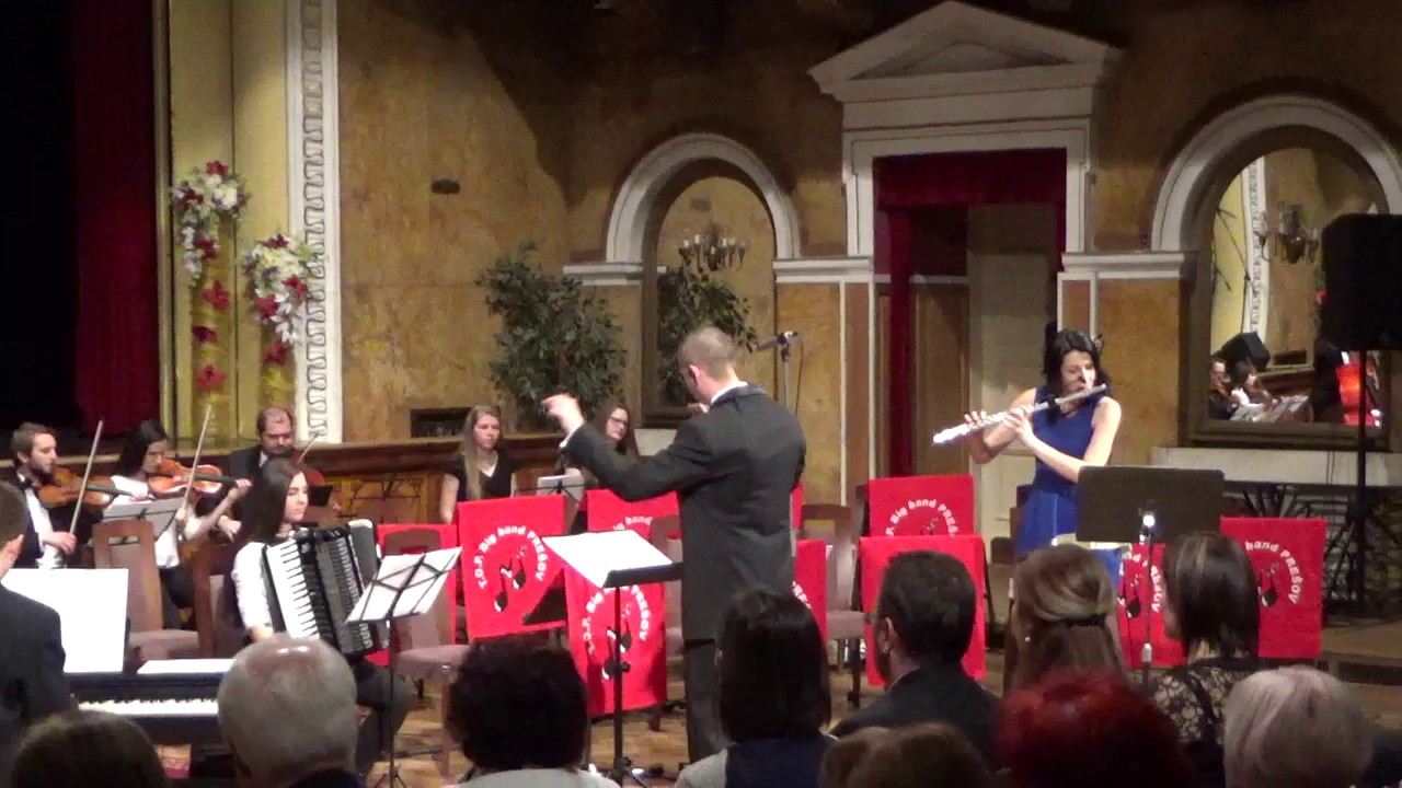 Kristína Remetová a orchester SKDK Prešov - J. Rutter: Suite Antique I.,II. arr.: Viliam Stanek