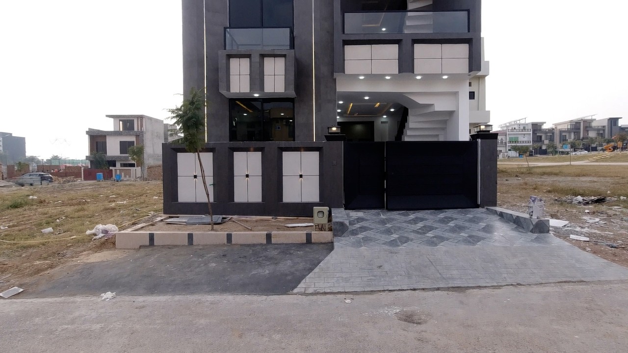 5 MARLA HOUSE FOR SALE IN BLOCK C PHASE 1 FAISAL TOWN - F-18 ISLAMABAD