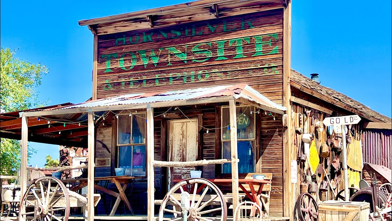 Exploring the Ghost Town Of Gold Point Nevada.