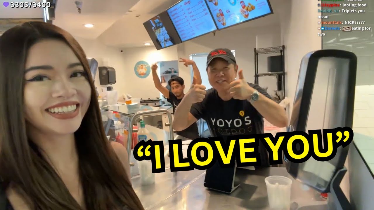 itsKatchii tries Yoyo's Hotdog, Viral Hotdog from Houston