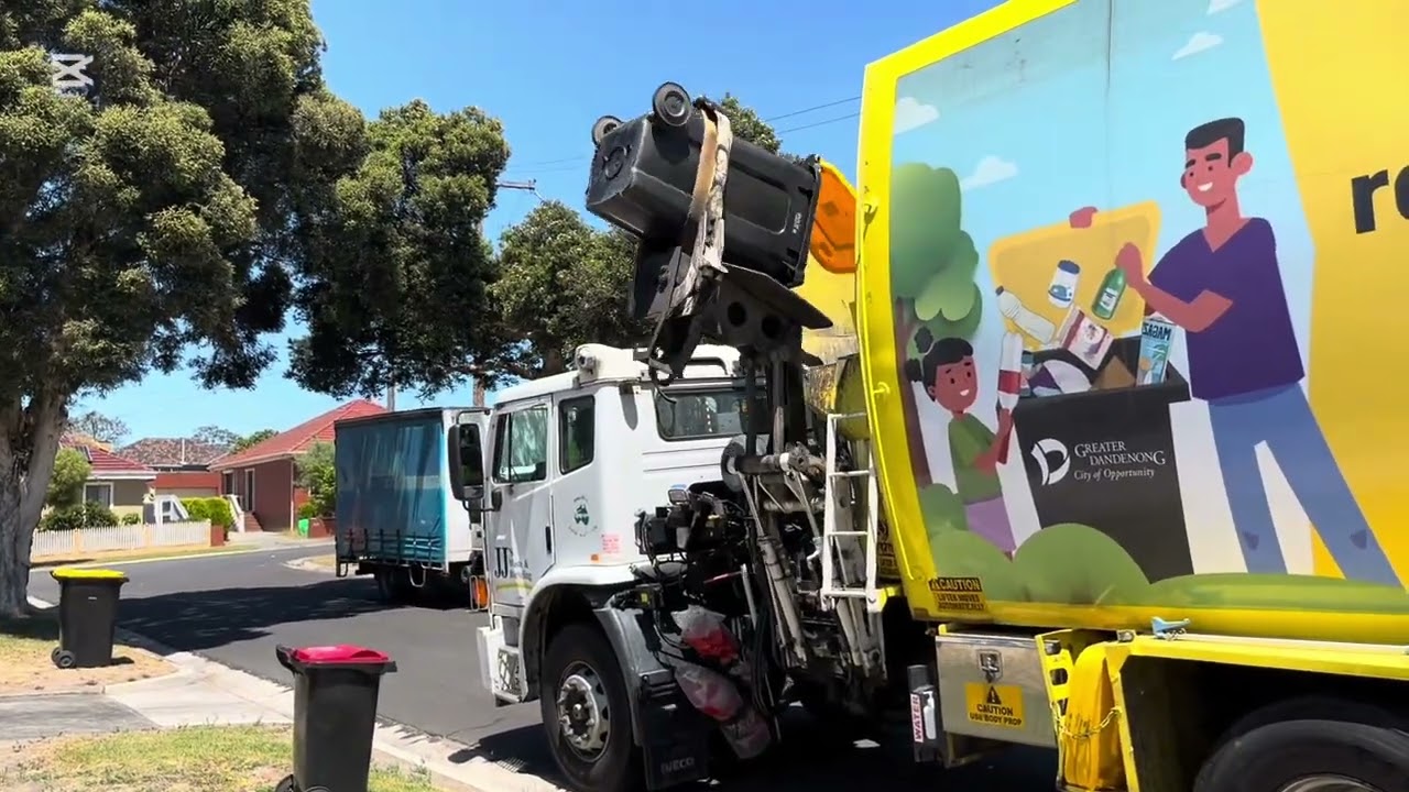 Dandenong Recycling 1464 and 13PZ