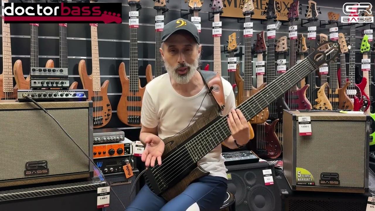 Igor Saavedra Clinic at Doctorbass Part 4: 8 string bass