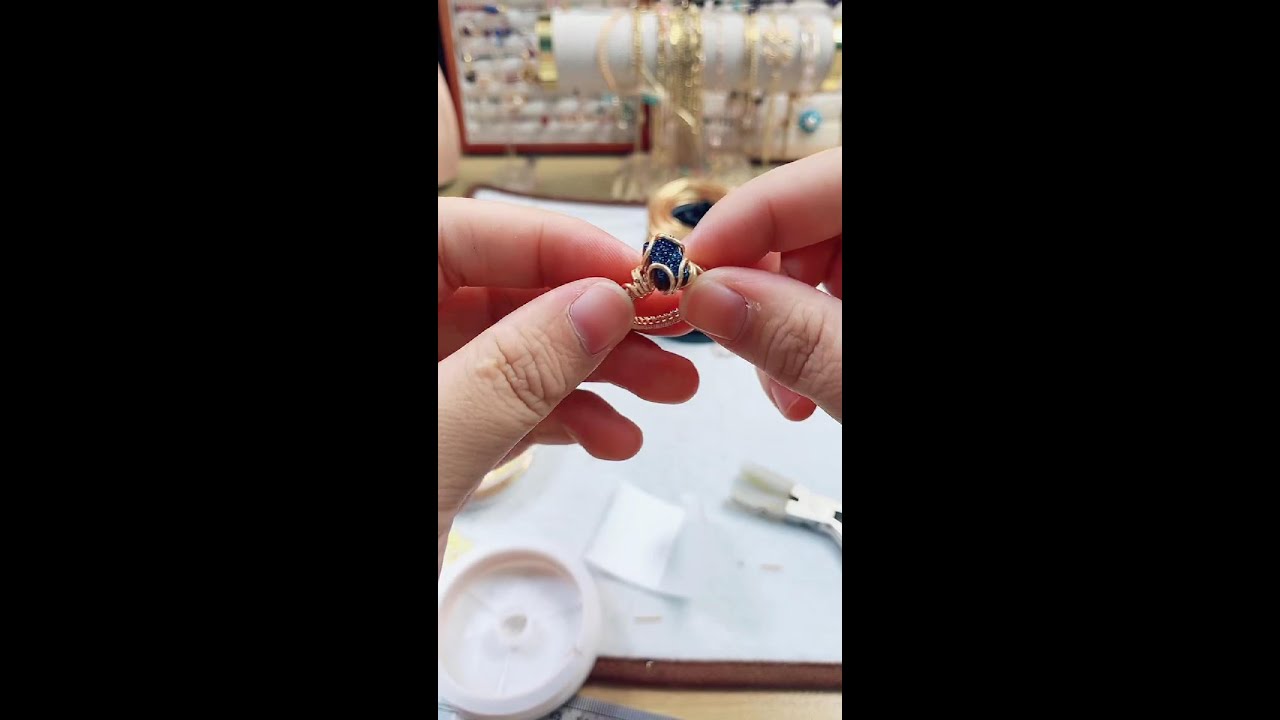 [Step by Step Tuto] How to Make a Wire Wrapping Ring with a Rectangle Druzy