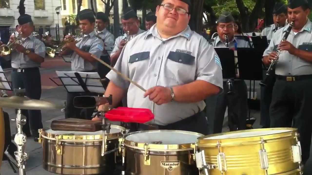 Banda de la Policia Metropolitana - Hasta las 6 de la Mañana