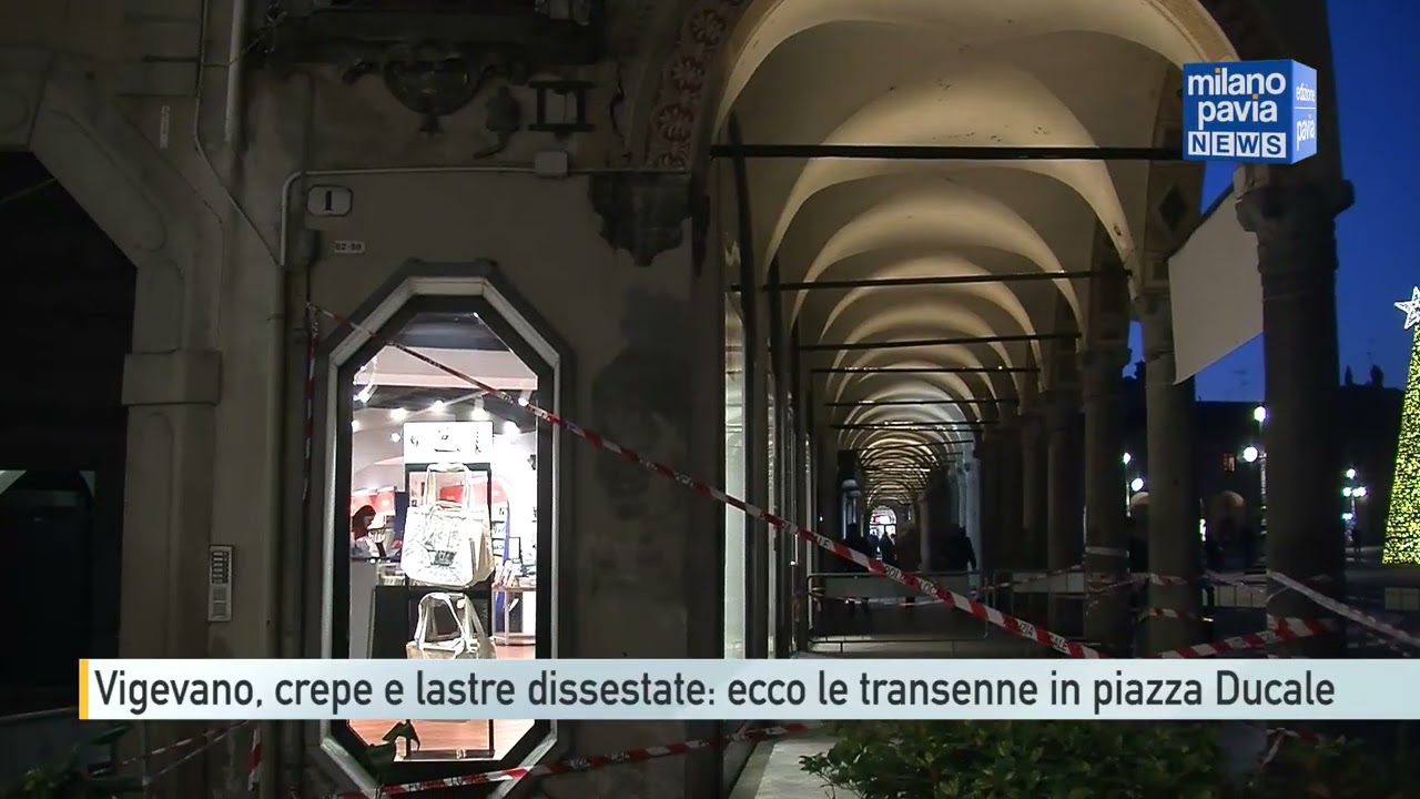 Vigevano, e crepe e lastre dissestate in piazza Ducale: arrivano le transenne