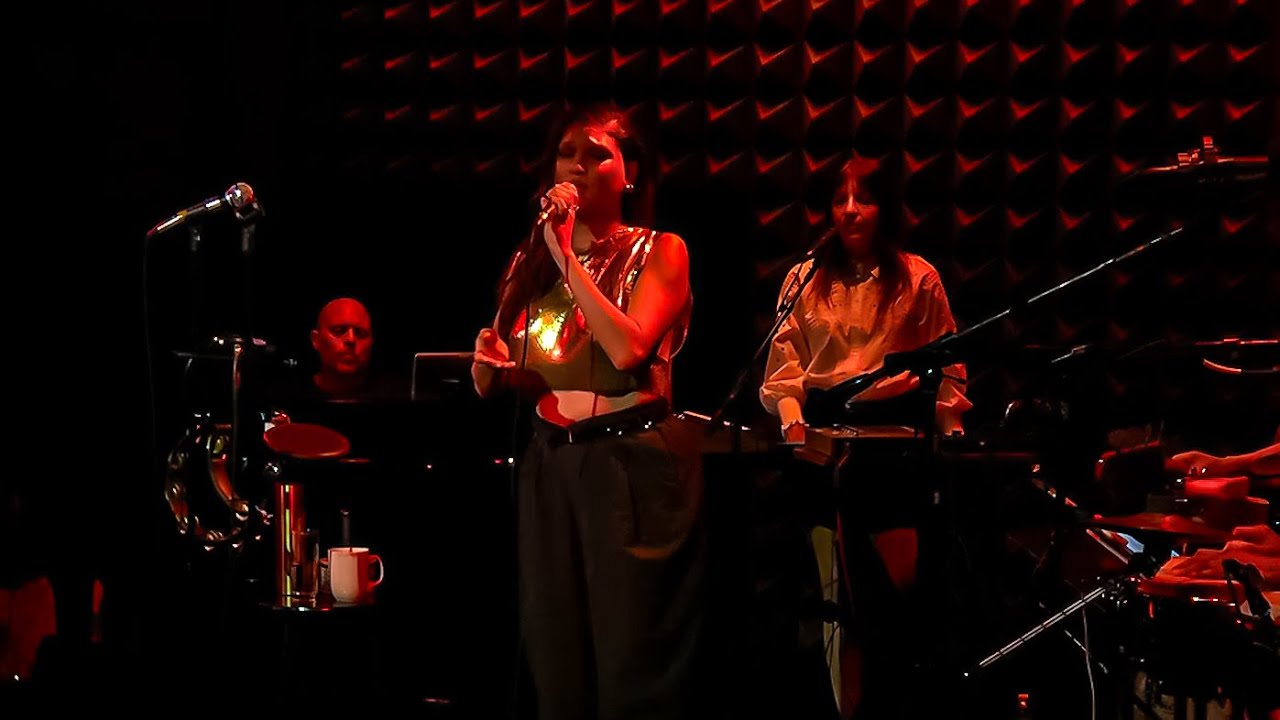 Nomi Ruiz - Broken Toy ('Love Louder' Live at Joe's Pub)
