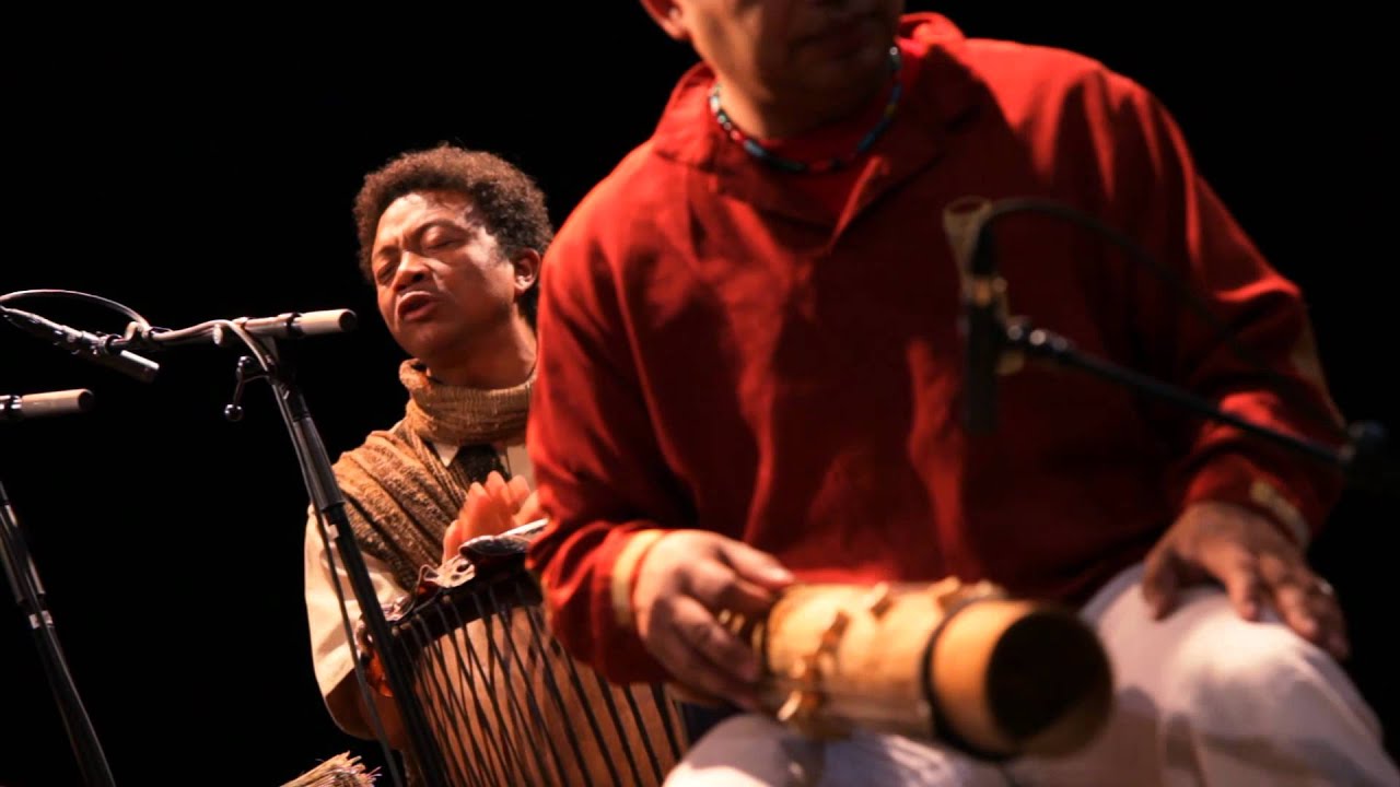 SALEGY - NY MALAGASY ORKESTRA (OFFICIAL VIDEO)