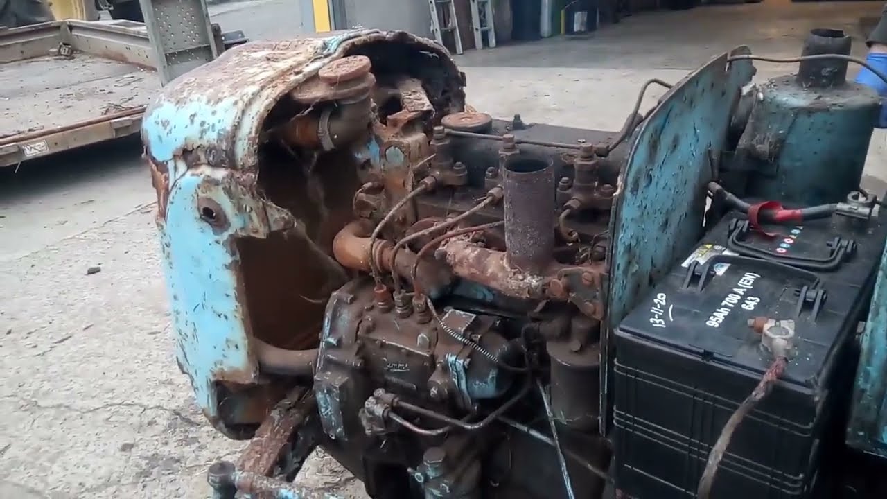 Saving a Fordson Dexta: Part 1