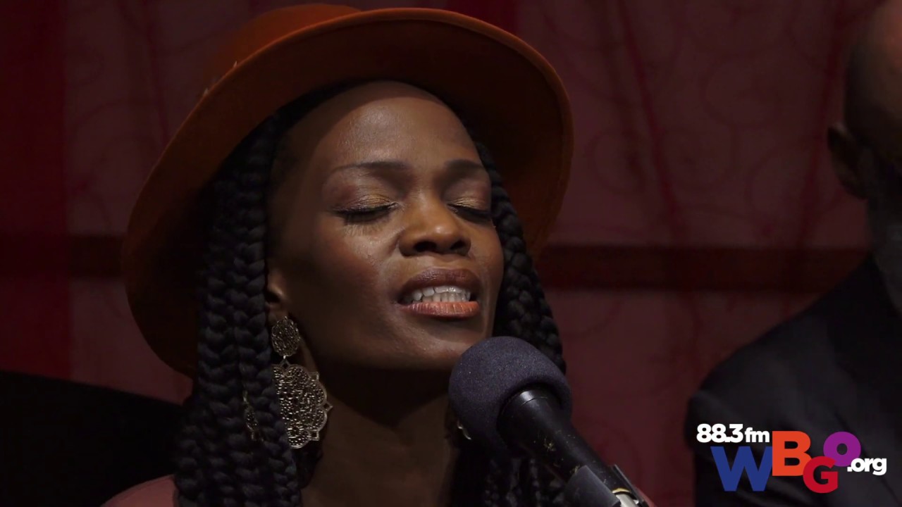 Renee Neufville performs 