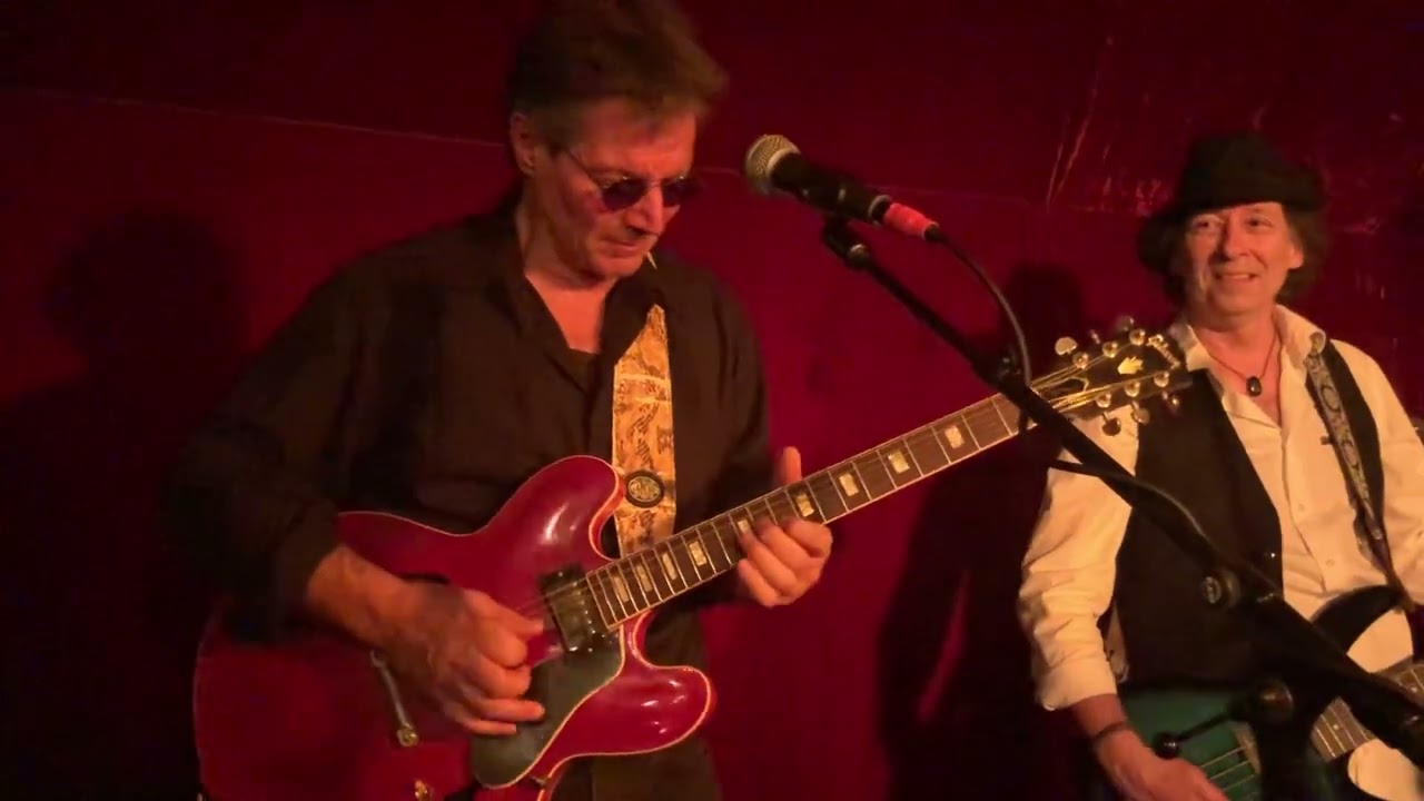 Rooie Jos en Foute band. Op volle toeren