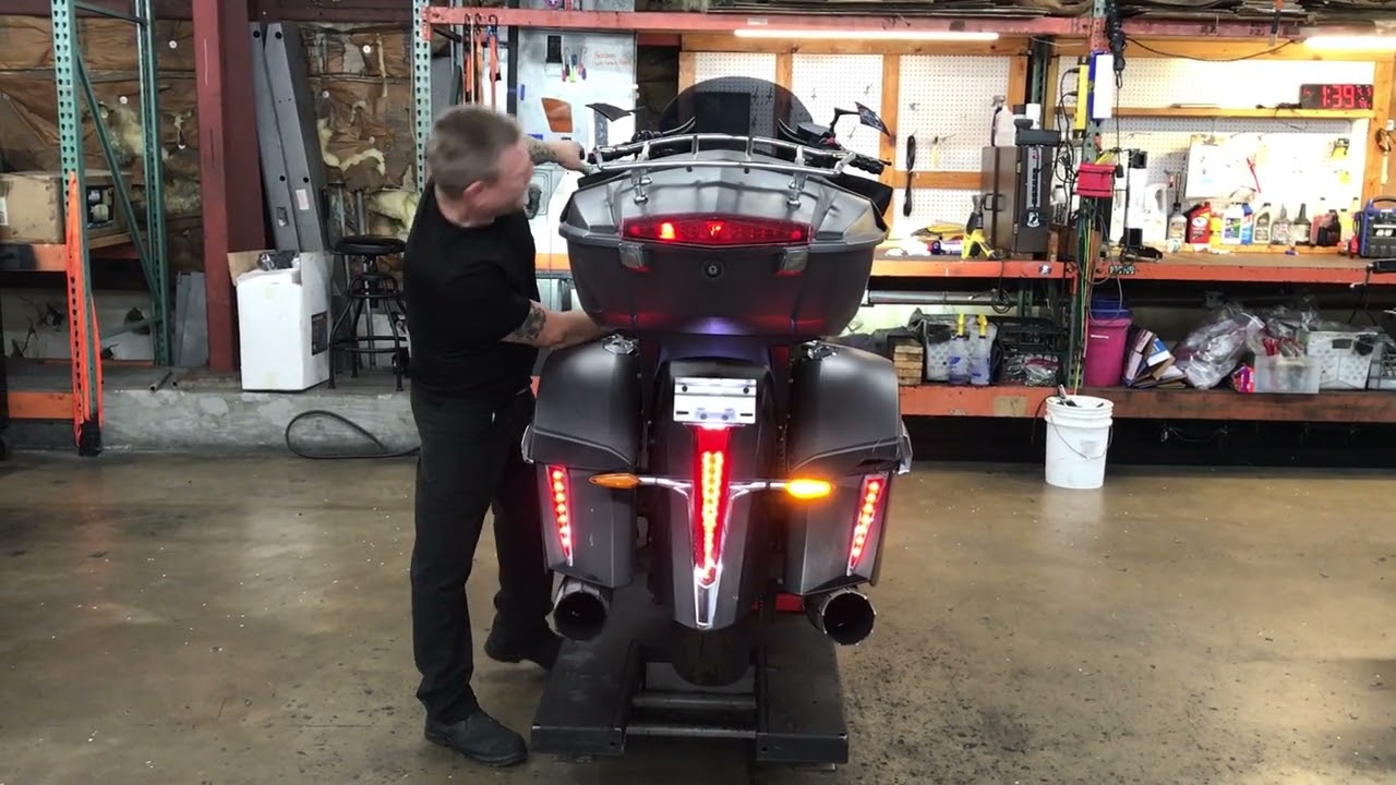 3684 FALLEN CYCLES - 2014 Victory Cross Country Tour