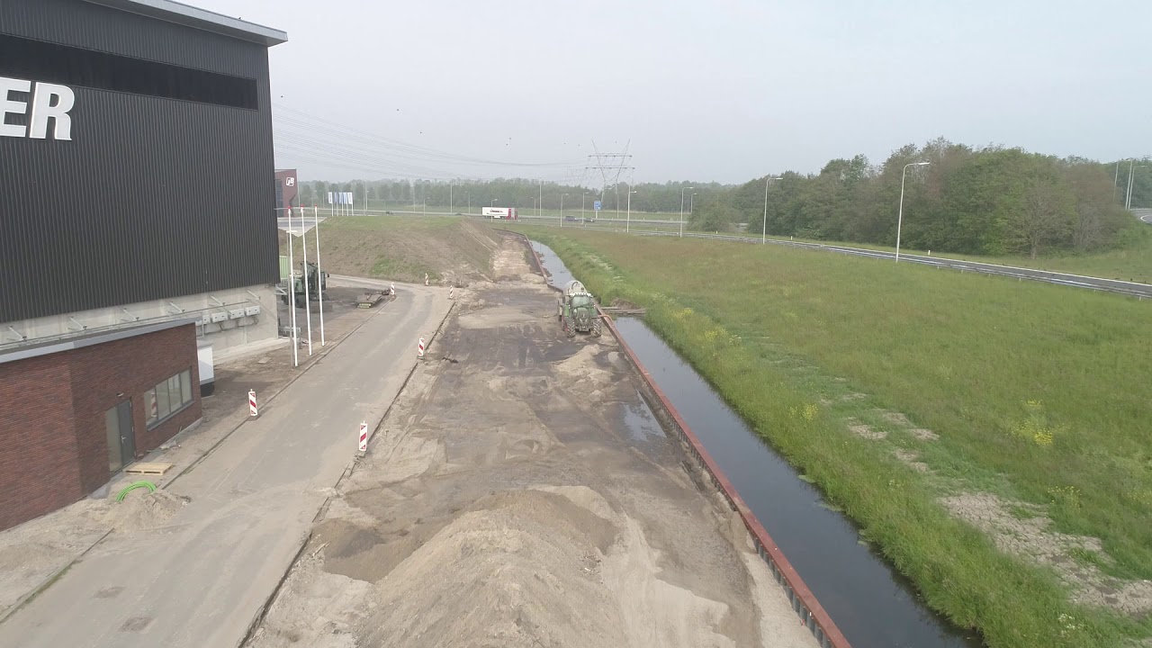 De Heer land en water