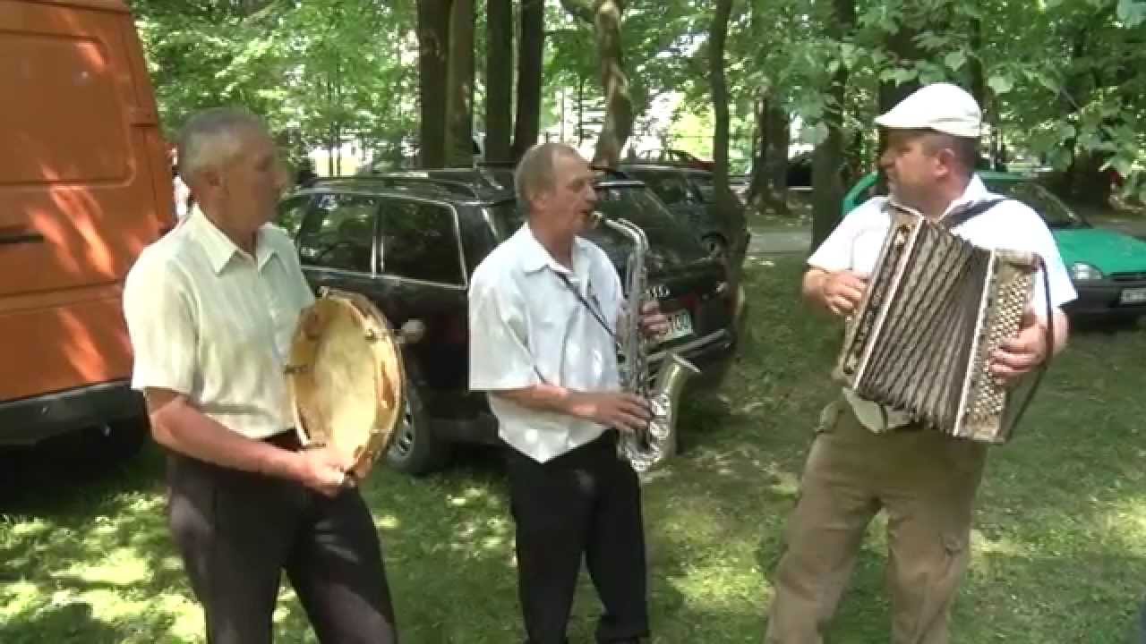 Wiązankę przebojów weselnych - grają Tomasz Siara i Stanisław Kotkowski