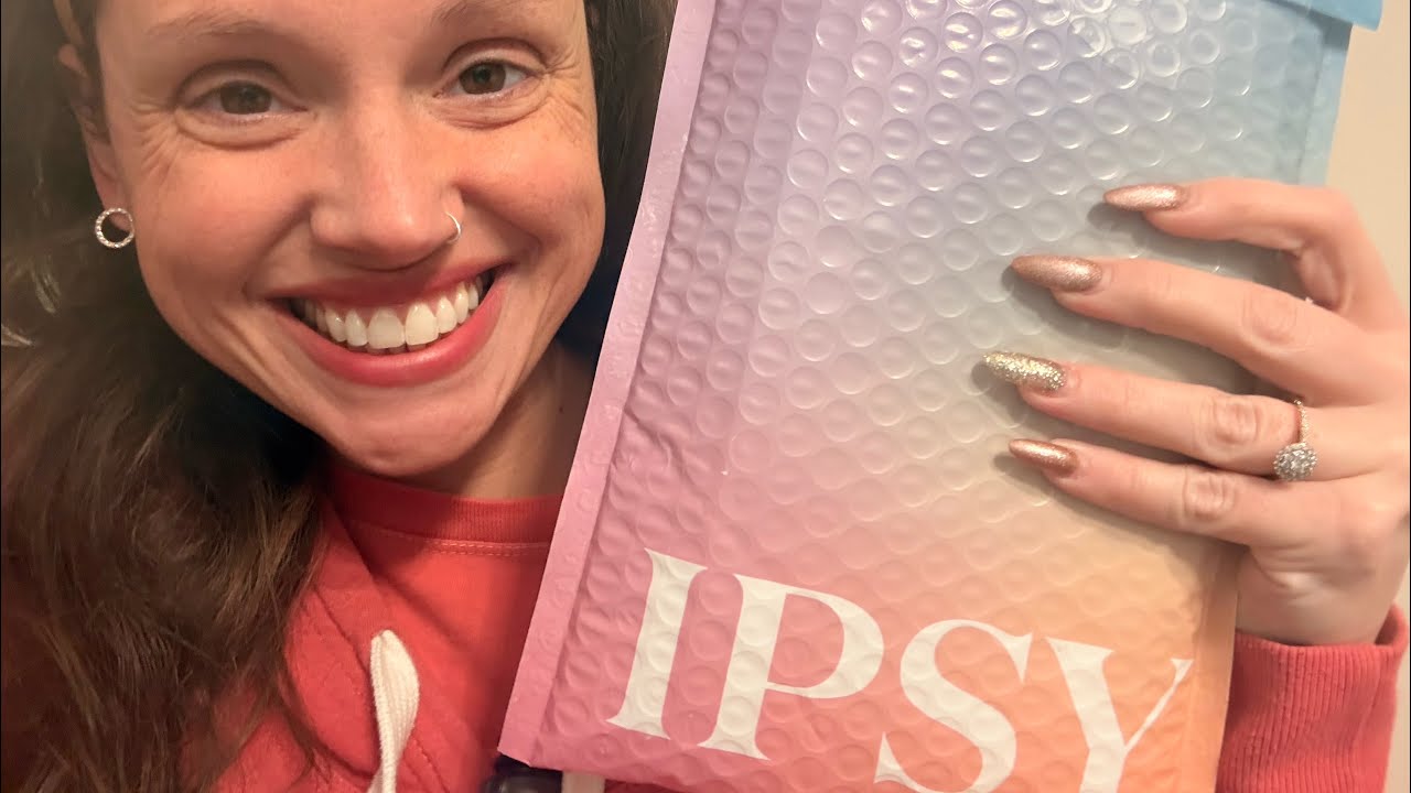 Обзор содержимого январской косметички Ipsy Glam Bag в формате ASMR | Тихий голос ✨ Жевательная р...