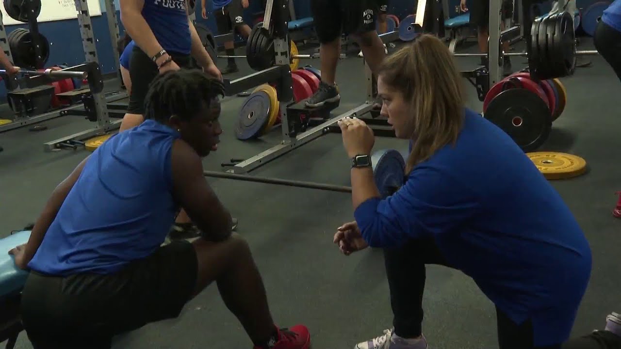 Aldine's Aislinn Garza is a Houston rarity as a female full-time strength & conditioning coach
