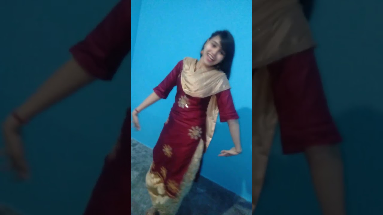 Jo bech bajariya tune meri pakdi ✌️✌️ #viralvideos #dancecover #dance # @Payal8152-c1e