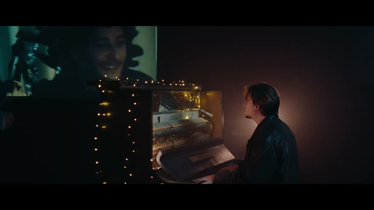 Stay Alive With Me - Oliver Pesch (Official Video)