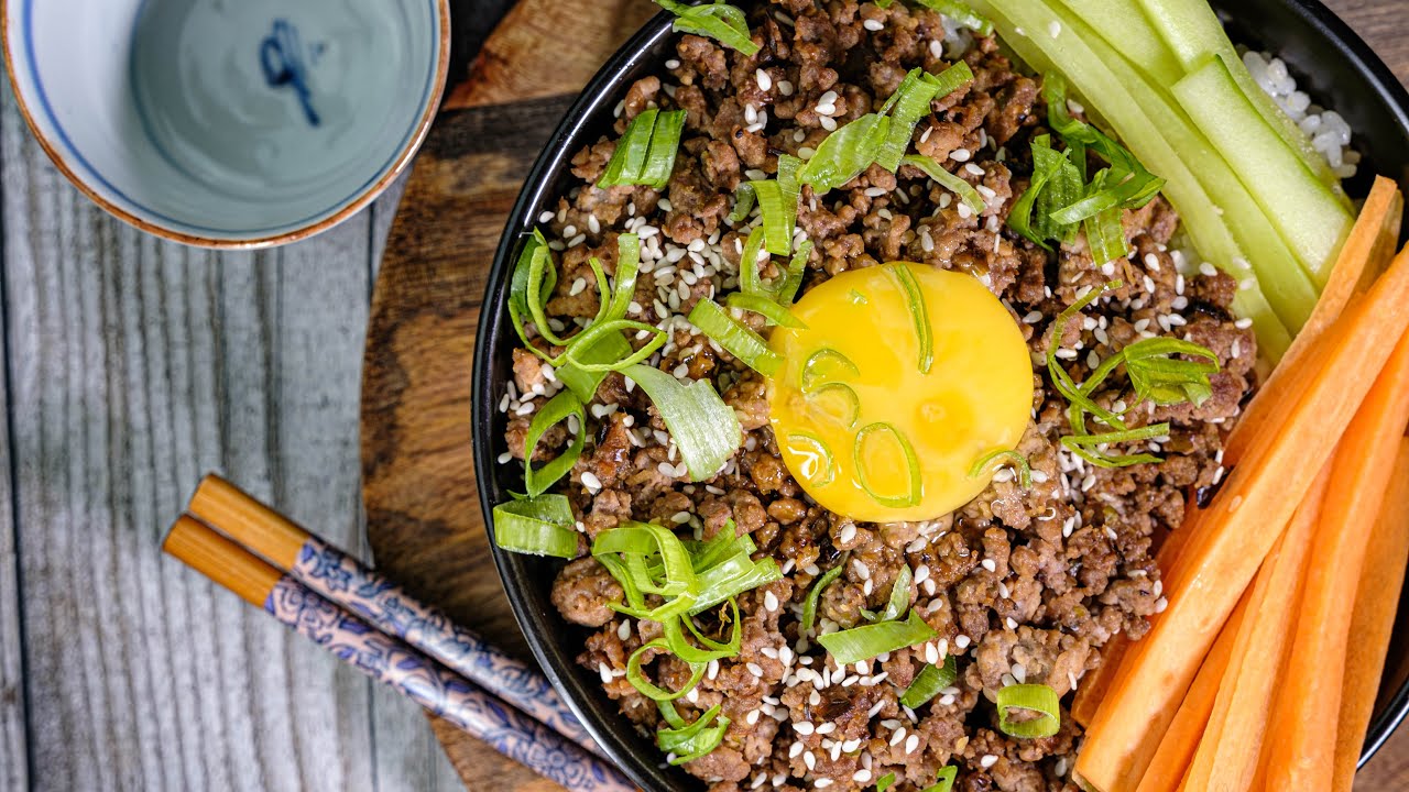 RECETTE JAPONAISE : ce plat est une dinguerie !!! (buta miso donburi)