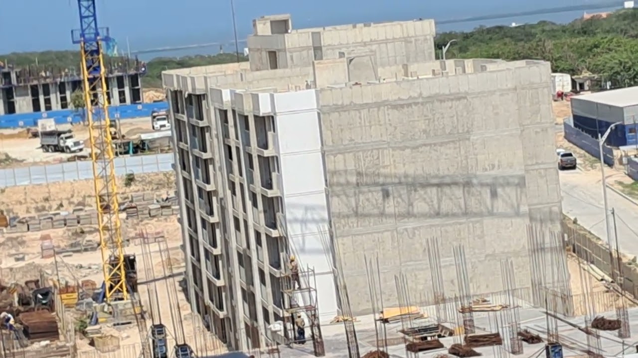 BARRANQUILLA SIGUE CONSTRUYENDO