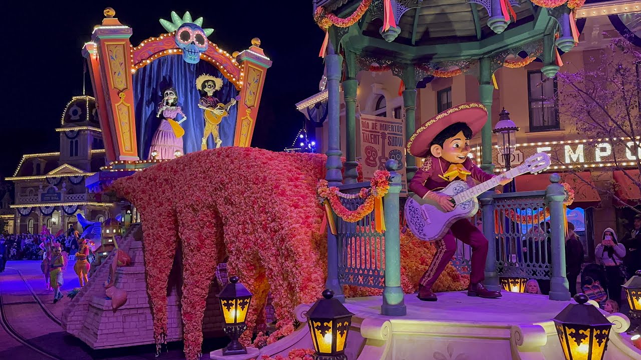 Magic Happens Parade - Disneyland 4K (3/5/2023, Nighttime)