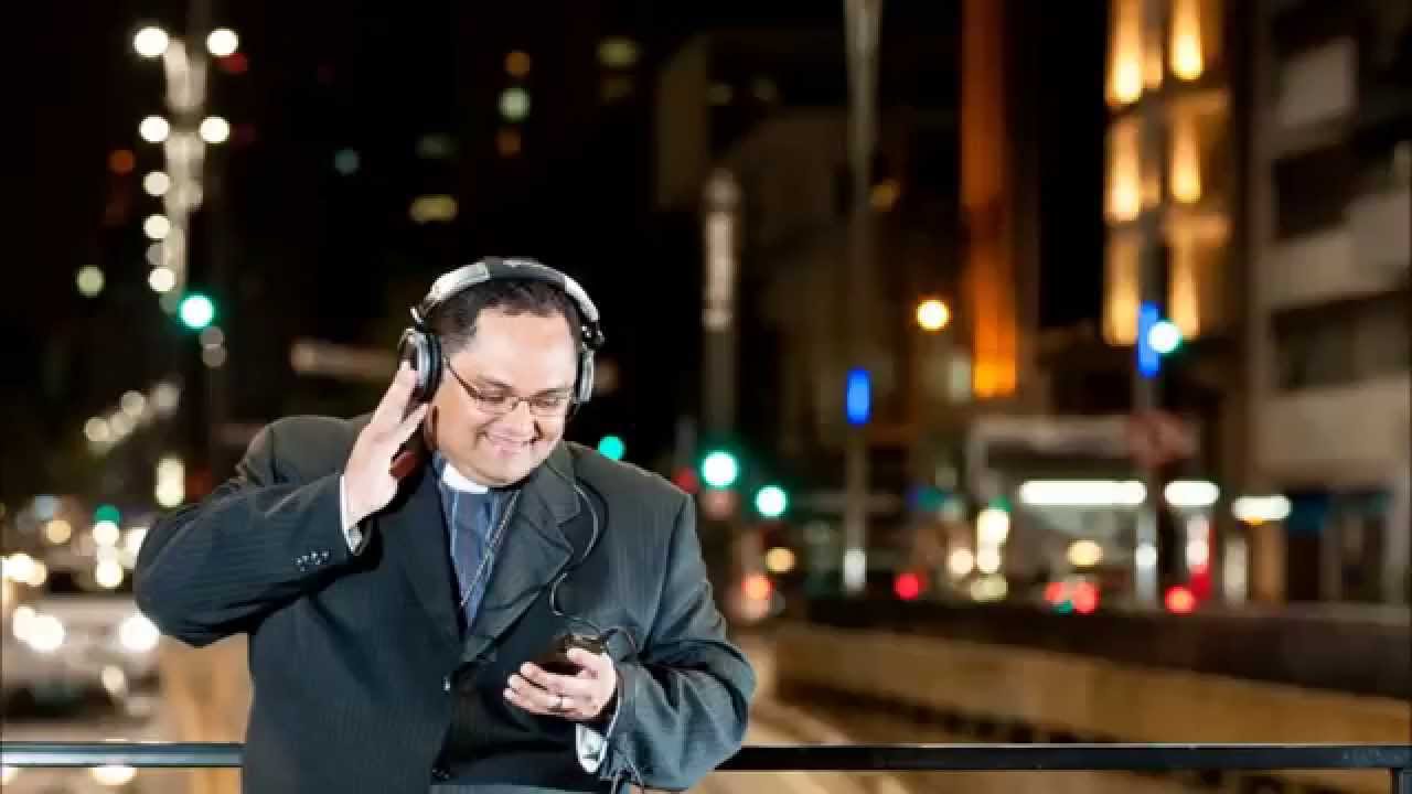 Templo Vivo - Padre DJ Zeton