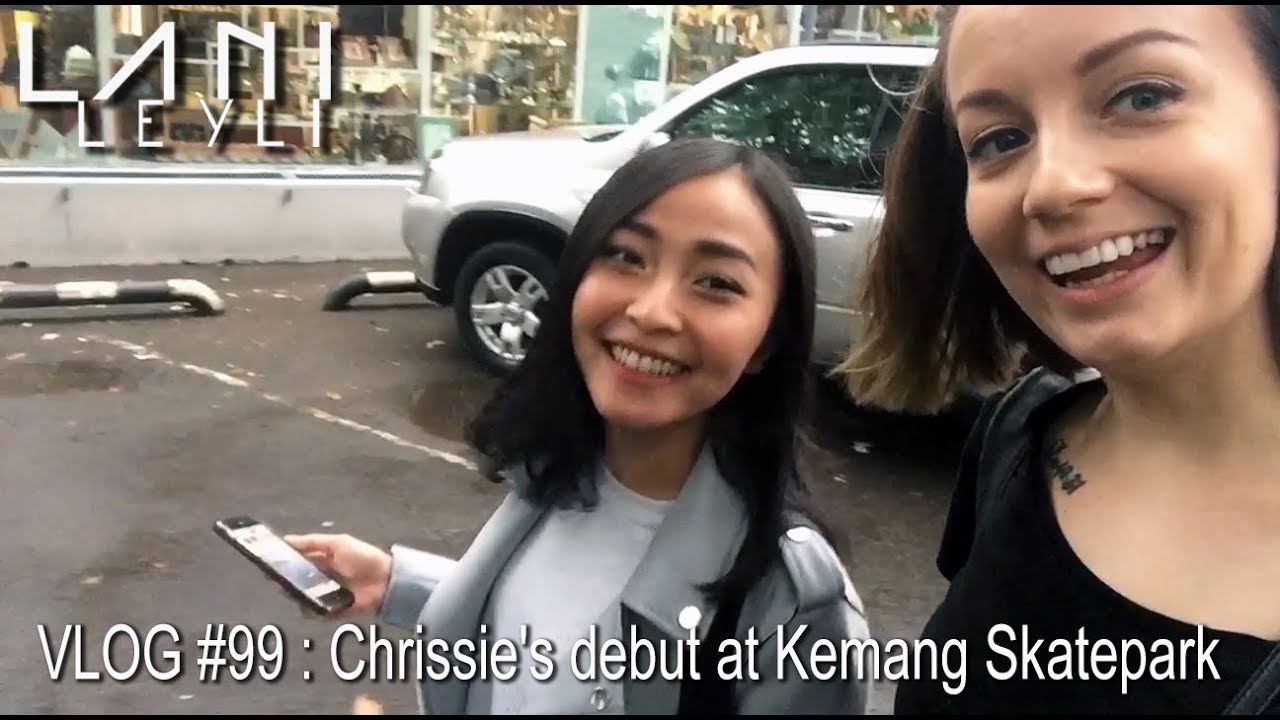 VLOG #99 : Chrissie's debut at Kemang Skatepark
