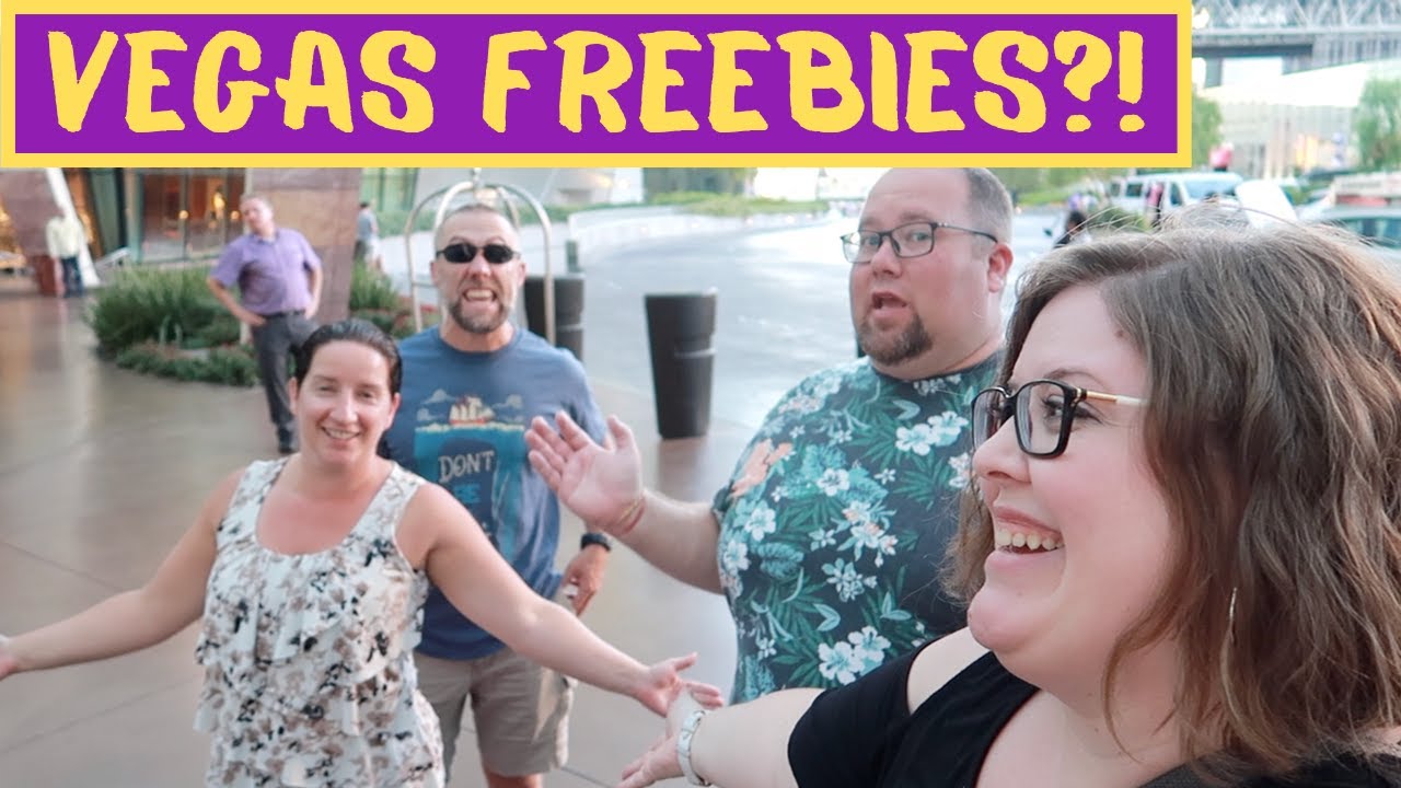 FREE Buffet, FREE Show, and Pool Time! | Vegas Day 2