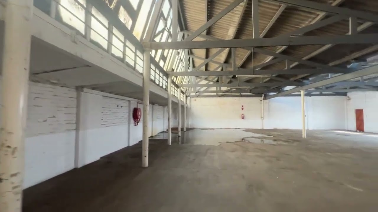 580m² Warehouse facility to lease in North End