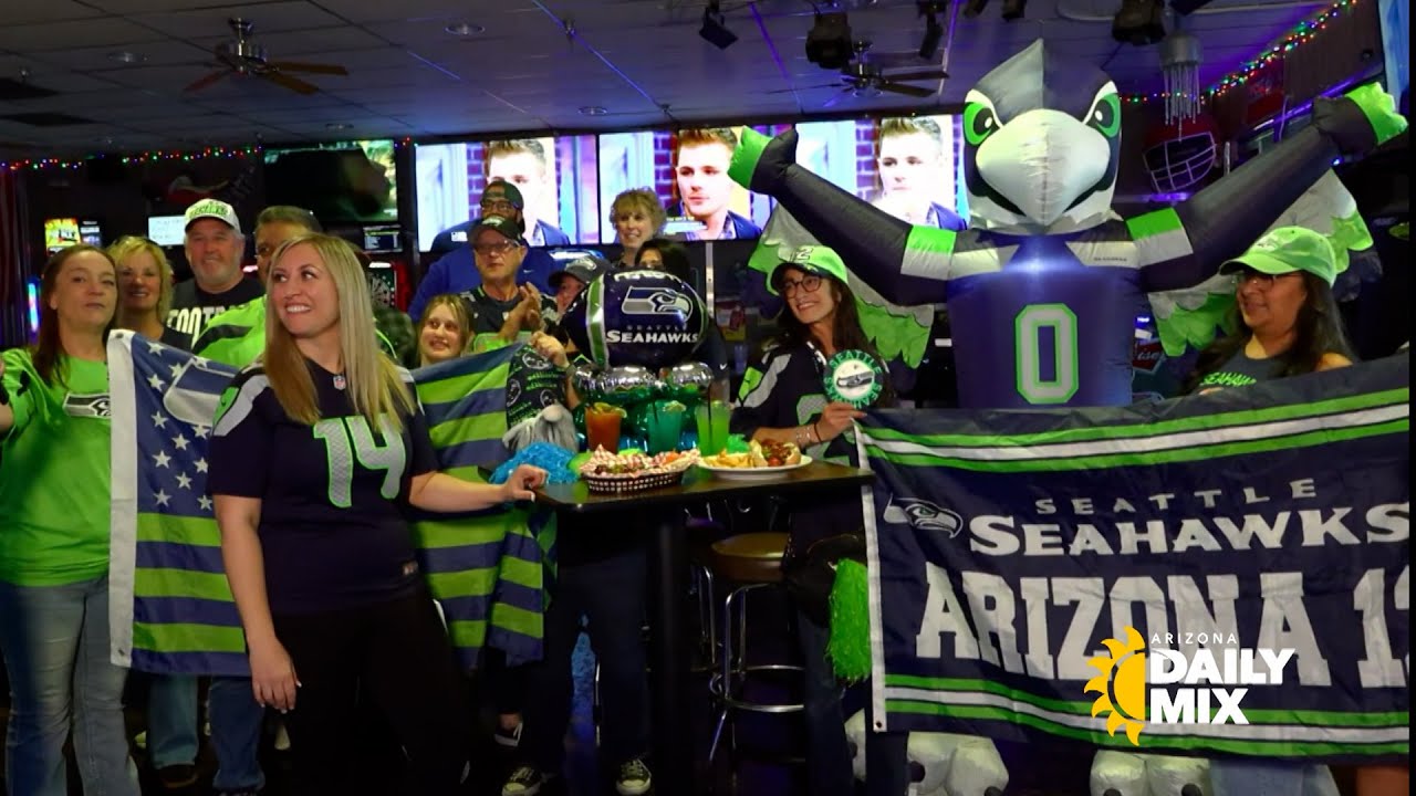 Arizona Sea Hawkers flock to Glendale to watch the big game