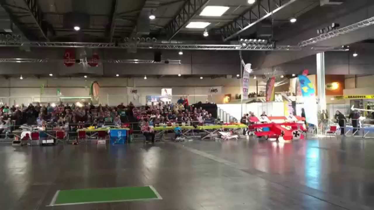 T-Rex 450L 3D Indoor Smack to Music Zeal Blades 360, Gens Ace 6s 1450mAh Lipo