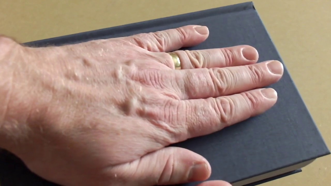 NKJV Deluxe Reader's Bible