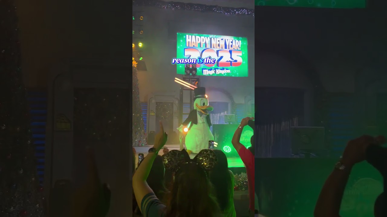 3 Reasons to experience Disney during the Holidays! 