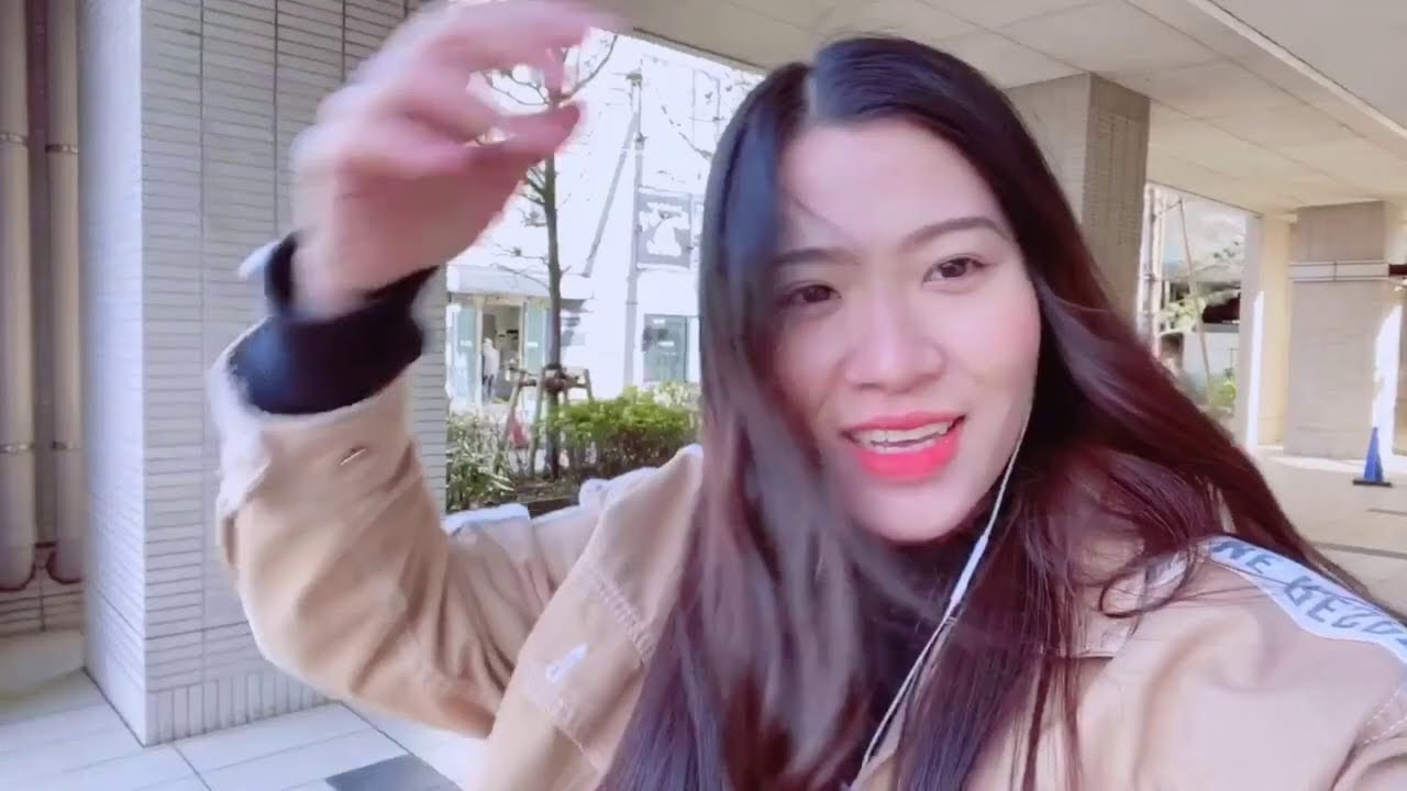 Siêu thị Aeon vào ngày giáng sinh ở nhật