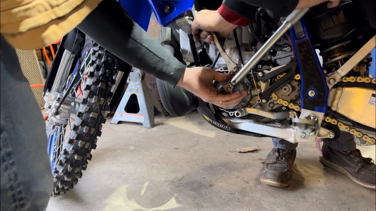 YZ250 Flywheel weight install