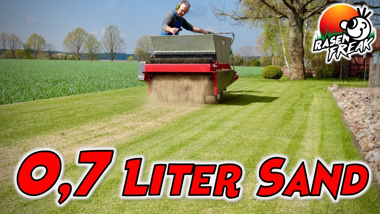 POWERWEEK beim RASENFREAK! Teil 2:  SAND streuen (Topdressing oder auch Dusting). Sand geht immer!
